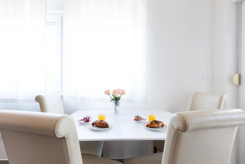 Cozy Apartment With Private Parking Medulin Extérieur photo