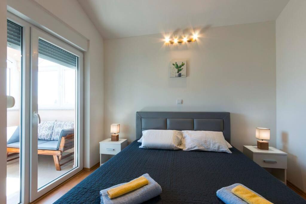 Cozy Apartment With Private Parking Medulin Extérieur photo